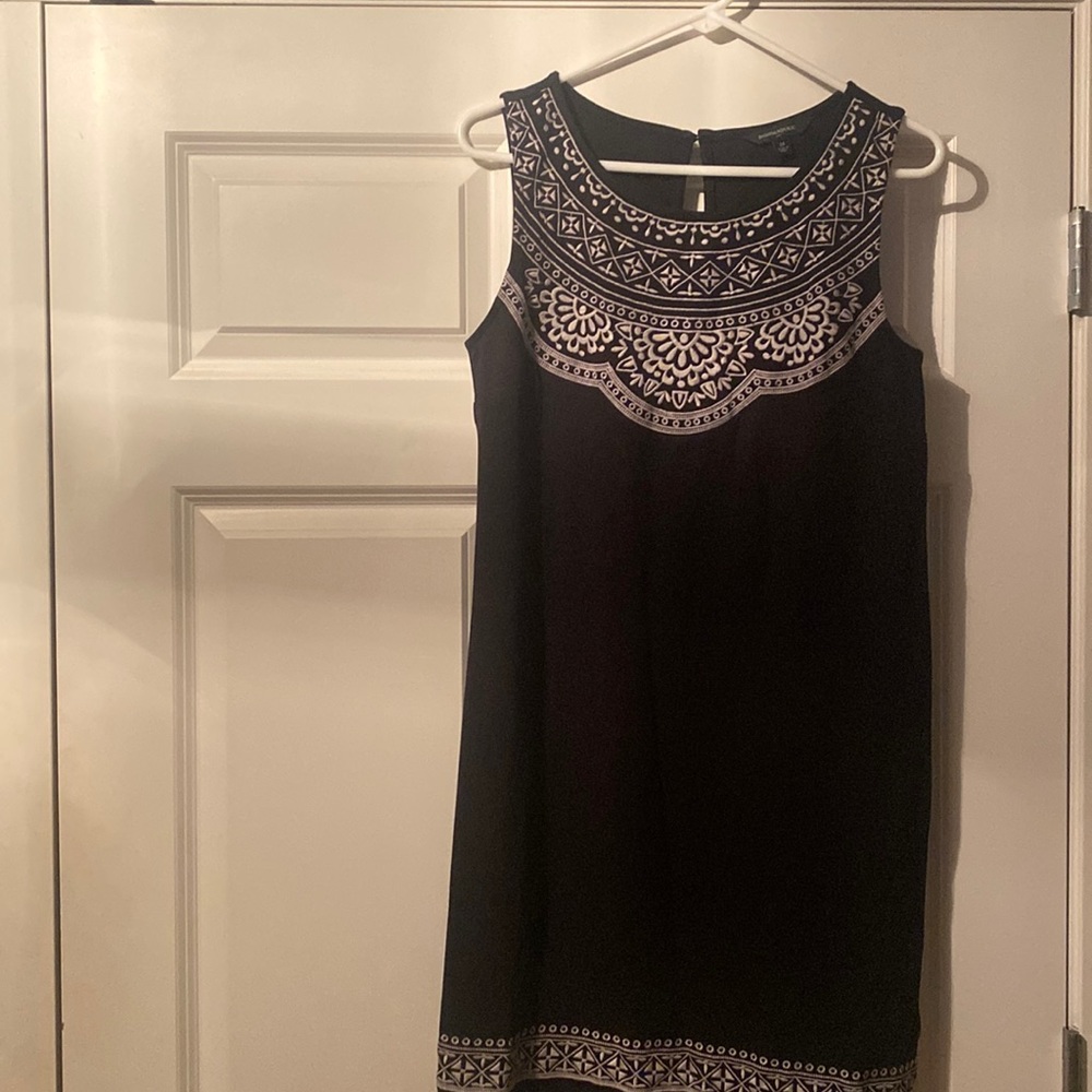 Banana Republic embroidered dress